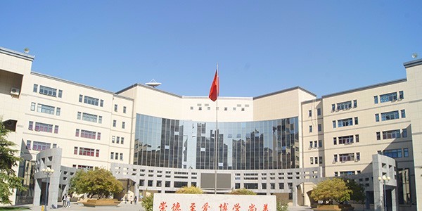 學校外墻保溫維修施工及方法
