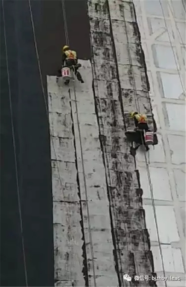 外墻LEAC防水超高層面涂，滾涂法